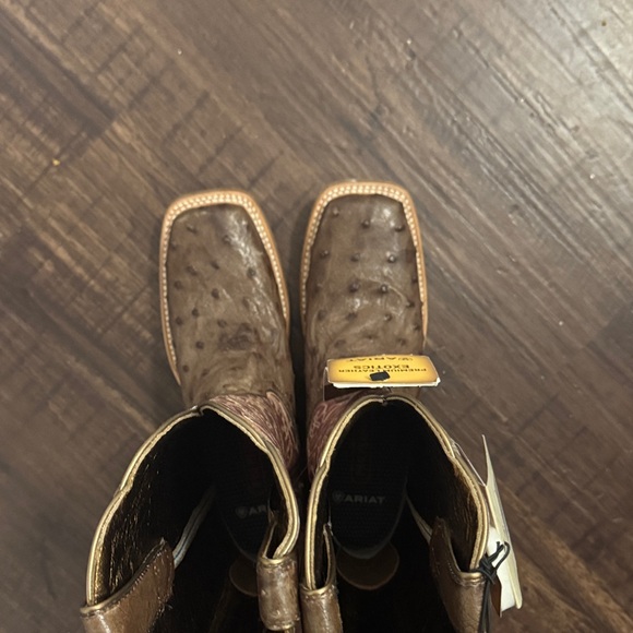 Ariat Donatella Ostrich Boots - Picture 4 of 5